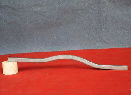 西安型材拉弯加工中镀锌弯管的优势及特点