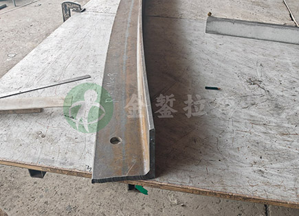 煨弯铜川铝材拉弯技术解析：如何通过工艺提升铝材的设计灵活性与结构稳定性