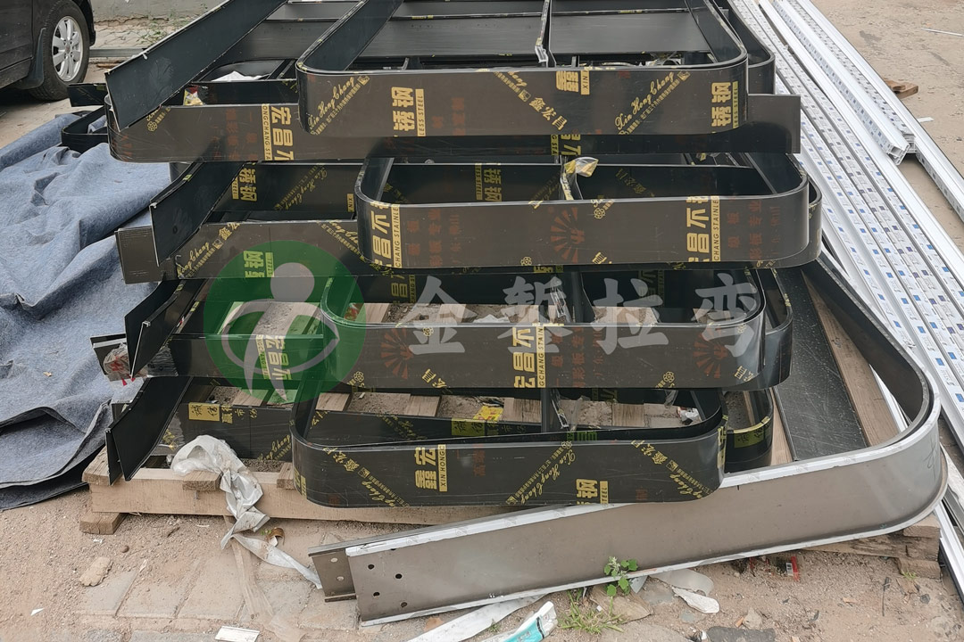 不锈钢两角拉弯